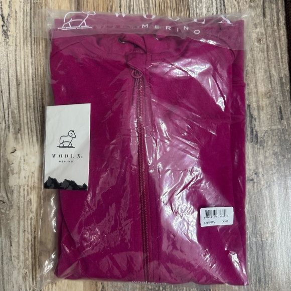 NWT Woolx Ryann Travel Hoodie Loose Fit in Berry Burst Pink Sz XS (fits big) - Picture 2 of 6